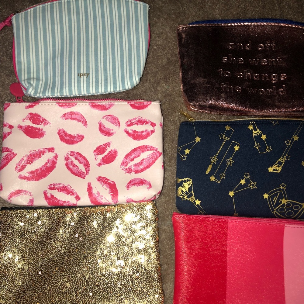 Makeup Bag - Picture 2 of 6